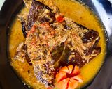 Foto langkah ke 5 dari resep 48. Kepala Ikan Asap Kuah Kuning.