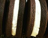 Foto langkah ke 9 dari resep Homemade Oreo.