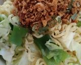 Foto langkah ke 3 dari resep Indomie Goreng.