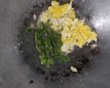 Foto langkah ke 3 dari resep Nasi Goreng Cabai Hijau.