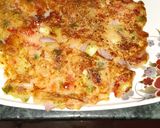 A picture of step 4 of Veg uttapam.