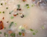 A picture of step 2 of Catfish Rice Porridge (Cháo Cá Bông Lau).