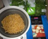 Foto langkah ke 6 dari resep Spaghetti salmon asap.