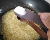 Foto langkah ke 2 dari resep Garlic Oil.
