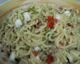 A picture of step 4 of VegetableCoconut Noodles.