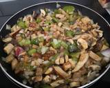 Foto del paso 2 de la receta Cous-cous al curry con verduras y pollo