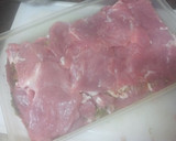 Foto del paso 3 de la receta: Solomillo de cerdo adobado y a la plancha con papas cocidas y salsa de manzana asada