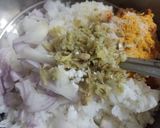 ઓનિયન રાઇસ પકોડા (Onion rice pakoda Recipe In Gujarati) રેસીપી સ્ટેપ1ફોટો