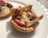 Foto del paso 3 de la receta: Mini pizzas de pan blando 🍕