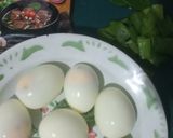 Foto langkah ke 1 dari resep Rawon Telur Tahu.