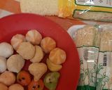 Foto langkah ke 1 dari resep Tom yum bakso seafood.