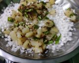 इंदौर की फेमस साबूदाना खिचड़ी (indore ki famous sabudana khichdi recipe in Hindi) रेसिपी चरण 2 फोटो