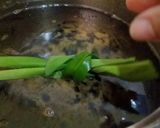 Foto langkah ke 3 dari resep Sirup Gula Merah Pandan Kental.