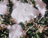 Foto del paso 3 de la receta: Pollo deshebrado con espinacas a la crema