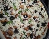 A picture of step 13 of Grilled Smoky Chicken pizza😋.