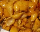 Foto del paso 8 de la receta: Guiso de alitas con fideos Caracol y papas
