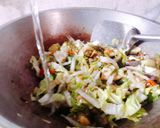 Foto langkah ke 6 dari resep Tumis sawi putih & terong pedas.