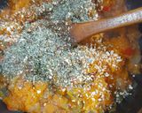 Foto del paso 2 de la receta: Coreanito con sofrito y huevo
