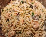 A picture of step 7 of SHRIMP FETTUCCINE ALFREDO 😋❤️😘💋💋💋🥰.