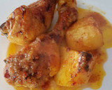 Foto del paso 12 de la receta: Muslos de pollo con patatas al horno 🍗🍴