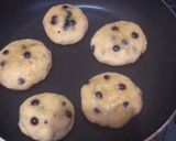 Foto langkah ke 5 dari resep Soft Cookies Vanilla Chocolate Teflon.