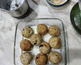 A picture of step 4 of Farali dahi vada.