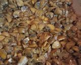 عکس مرحله 1 از دستور املت قارچ و گوجه🍅🍄