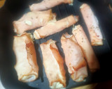 Foto del paso 3 de la receta: Rollitos de pechuga de pavo con queso y piña en freidora de aire