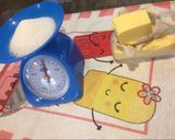 Foto del paso 2 de la receta: Medialunas de manteca!!
