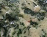 Foto del paso 3 de la receta: Merluza con salsa blanca y espinacas