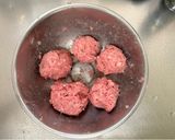 A picture of step 2 of Tomato Meat Cup.
