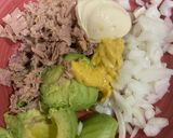 Foto del paso 1 de la receta: Burritos sanos de 🥑 y 🐟