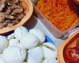 Foto langkah ke 2 dari resep Salad Sayur bekal praktis.