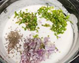 A picture of step 2 of Sabudana pakoda.