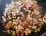 Foto del paso 6 de la receta: Hojaldre de pollo con verduras