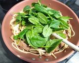 Foto langkah ke 8 dari resep Pork Lemongrass Noodles.