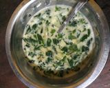 Foto langkah ke 5 dari resep Omelet Kelor Keju.