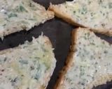A picture of step 4 of Cheesy garlic bread.