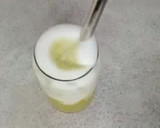 Foto langkah ke 6 dari resep Avocado ice matcha latte.