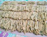 Foto langkah ke 5 dari resep Stik Bawang.