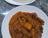 عکس مرحله 5 از دستور خورش بامیه با غوره و پوره گوجه