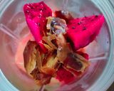 Foto langkah ke 1 dari resep Red Velvet Juice.