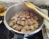 Foto del paso 2 de la receta: Caldereta sevillana con papas en olla exprés o normal