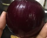 Foto langkah ke 1 dari resep Oseng terong paprika kecap asin.