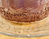 Foto del paso 8 de la receta: Pastel con coca de almendras, cabello de ángel y ganaché