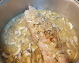 Foto del paso 7 de la receta: Solomillo de cerdo con salsa de champiñones y cerveza