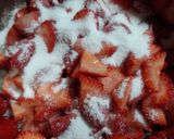 Foto del paso 1 de la receta: Helado de frutilla/fresa 🍓 sin crema 💚🍧