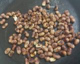 A picture of step 1 of Chatpata kurkure makhana ki chaat.