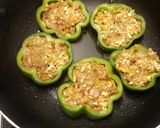 A picture of step 5 of Stuffed capsicum rings.