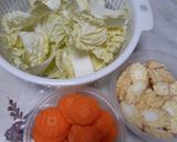 Foto langkah ke 1 dari resep Bobor Sawi Wortel.